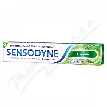Sensodyne Fluoride pasta do zębów 75ml